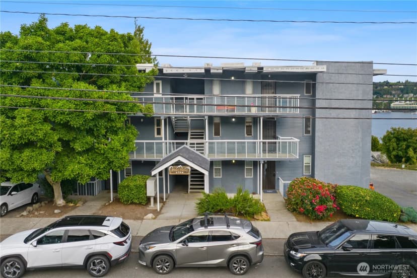 Property photo for 1758 Dexter Avenue N #6, Seattle photo 27