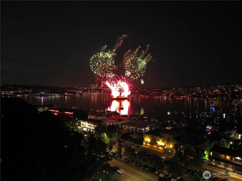 Property photo for 1758 Dexter Avenue N #6, Seattle photo 31