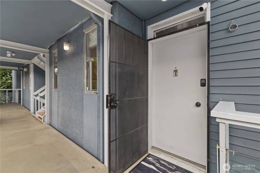 Property photo for 1758 Dexter Avenue N #6, Seattle photo 34