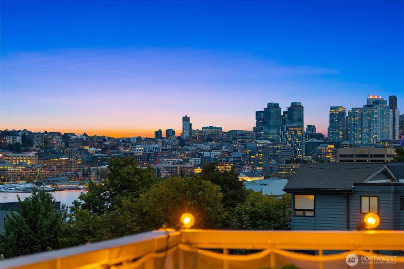 Property photo for 1758 Dexter Avenue N #6, Seattle photo 14