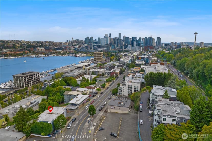 Property photo for 1758 Dexter Avenue N #6, Seattle photo 22