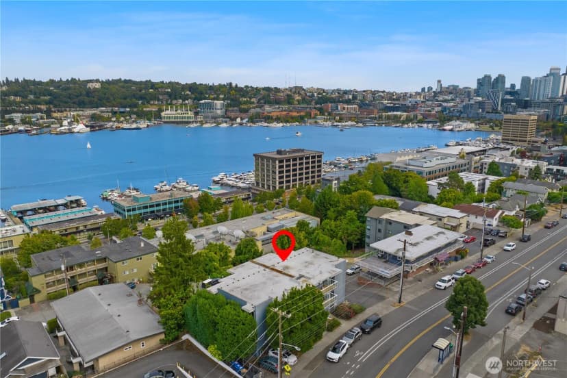 Property photo for 1758 Dexter Avenue N #6, Seattle photo 26