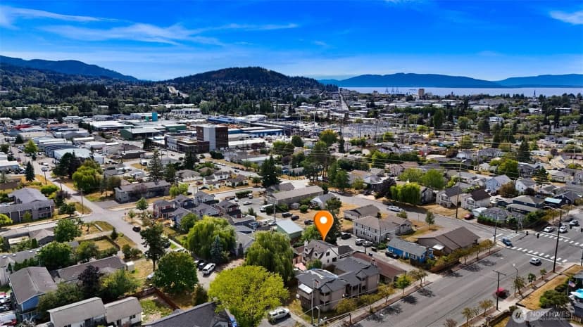 Property photo for 2429 Queen Street, Bellingham photo 37