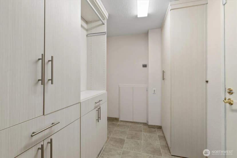 Property photo for 505 S Marine View Way, Federal Way photo 24