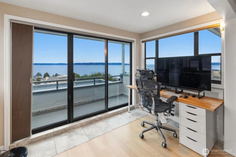 Property photo for 505 S Marine View Way, Federal Way photo 18