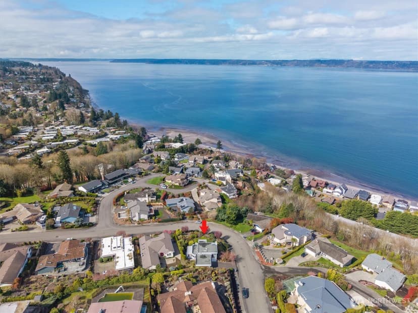 Property photo for 505 S Marine View Way, Federal Way