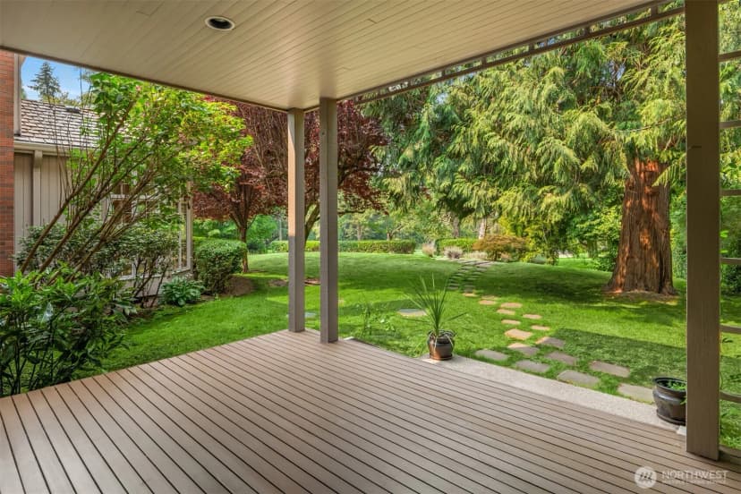 Property photo for 13905 212th Drive Ne, Woodinville photo 18
