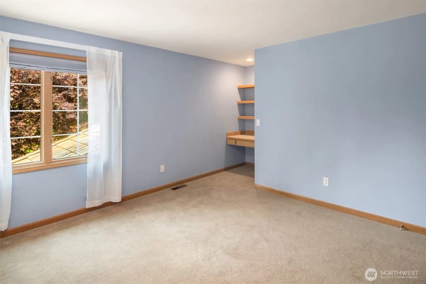 Property photo for 13905 212th Drive Ne, Woodinville photo 29