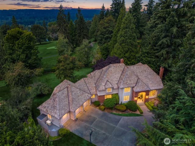 Property photo for 13905 212th Drive Ne, Woodinville