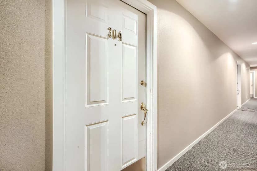 Property photo for 115 W Galer Street #304, Seattle photo 15