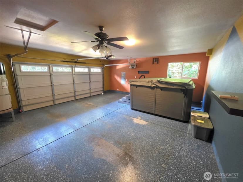 Property photo for 714 Tipsoo Loop S, Rainier photo 24