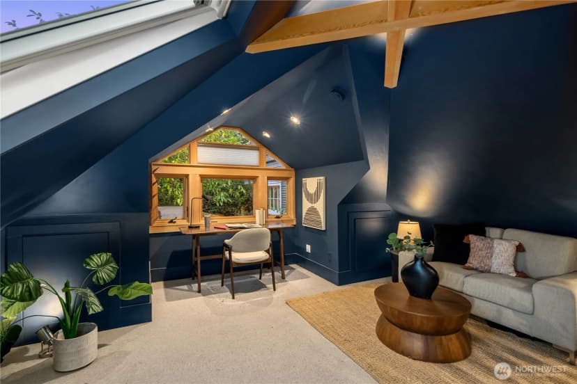 Property photo for 716 15th Avenue E, Seattle photo 34