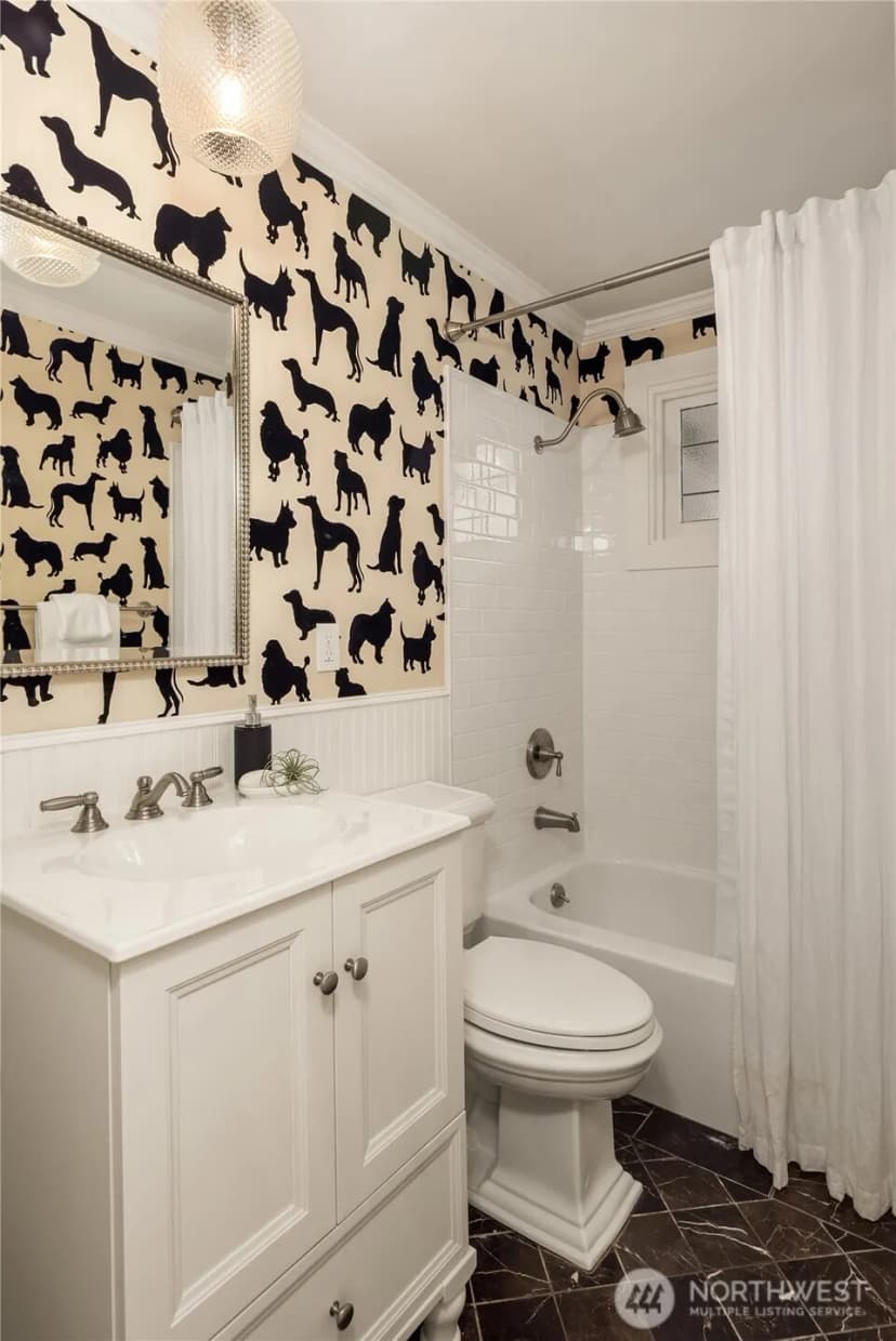 Property photo for 716 15th Avenue E, Seattle photo 23