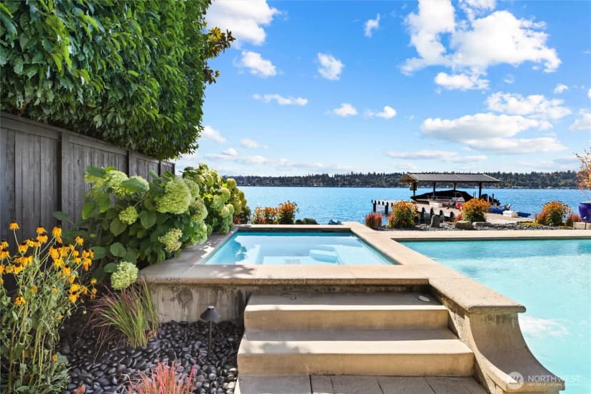 Property photo for 12705 Holmes Point Drive Ne, Kirkland photo 35