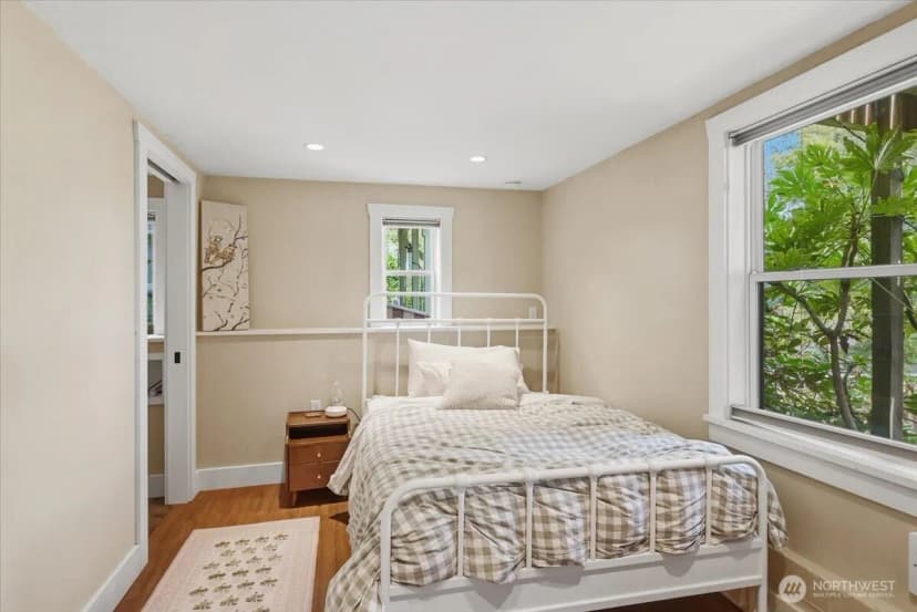 Property photo for 1828 Ne Ravenna Boulevard, Seattle photo 27
