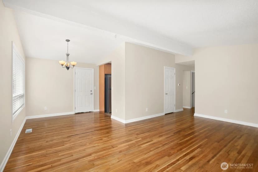 Property photo for 7226 33rd Avenue S, Seattle photo 6
