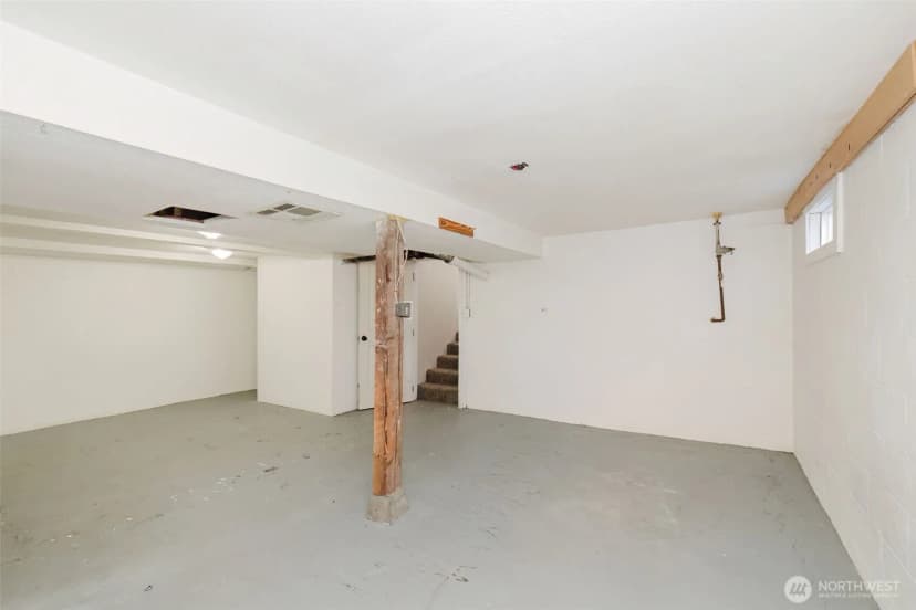 Property photo for 1141 West Avenue, Port Orchard photo 26