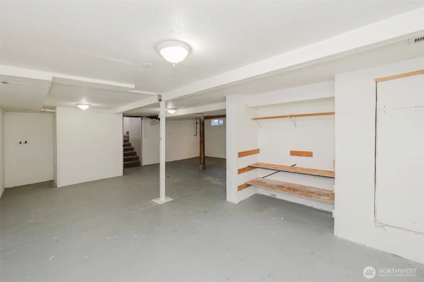 Property photo for 1141 West Avenue, Port Orchard photo 28