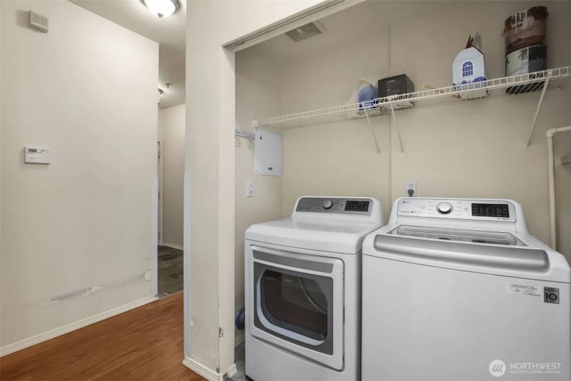 Property photo for 12530 Admiralty Way #k102, Everett photo 29
