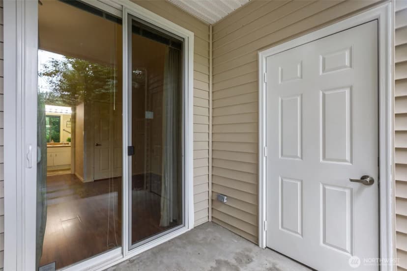 Property photo for 12530 Admiralty Way #k102, Everett photo 30