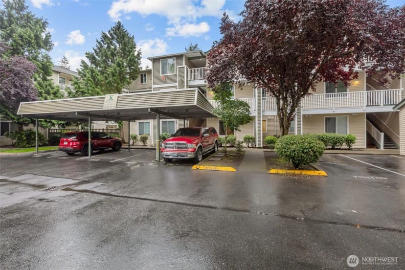 Property photo for 12530 Admiralty Way #k102, Everett photo 38