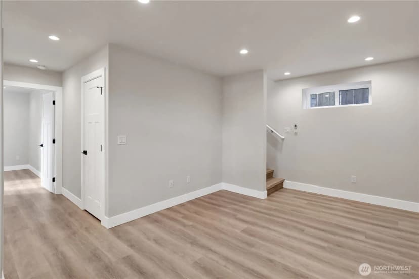 Property photo for 506 Alabama Street, Bellingham photo 24