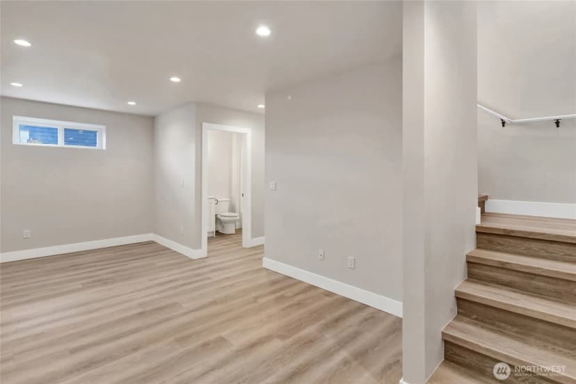 Property photo for 506 Alabama Street, Bellingham photo 23