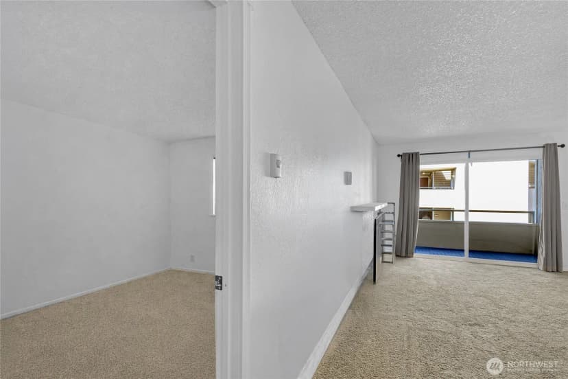 Property photo for 22213 6th Avenue S #203, Des Moines photo 23