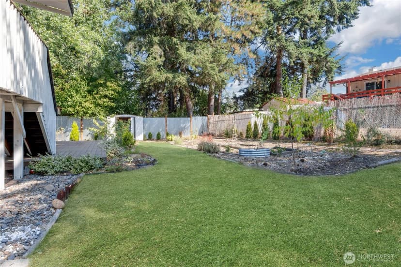 Property photo for 902 194th Street E, Spanaway photo 24