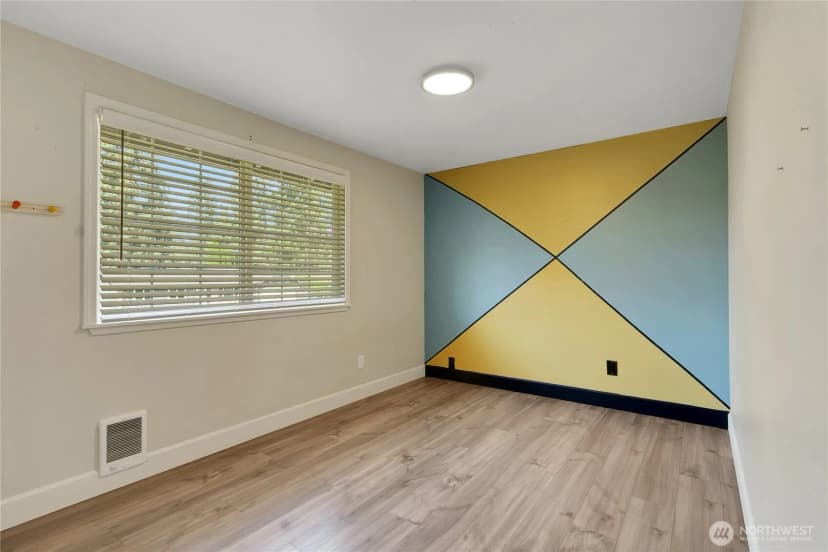 Property photo for 902 194th Street E, Spanaway photo 15