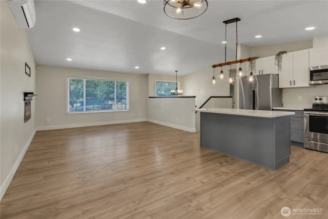 Property photo for 902 194th Street E, Spanaway photo 5