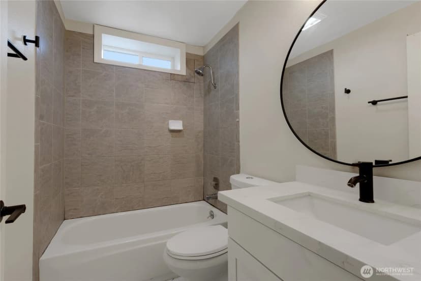 Property photo for 902 194th Street E, Spanaway photo 18