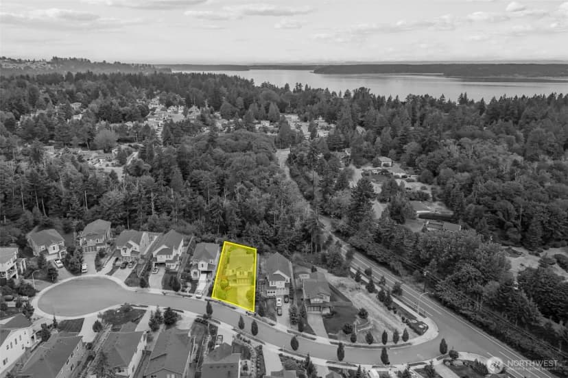 Property photo for 31327 43rd Place Sw, Federal Way photo 40