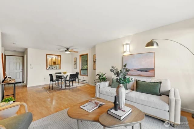 Property photo for 136 Summit Avenue N #b8, Kent photo 5