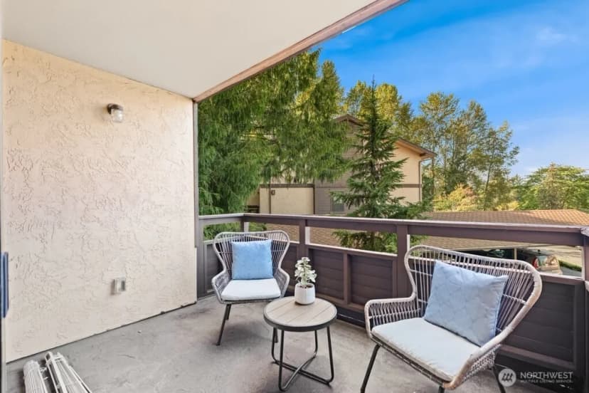 Property photo for 136 Summit Avenue N #b8, Kent photo 10