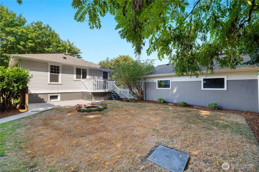 Property photo for 1612 Capitol Way S, Olympia photo 29