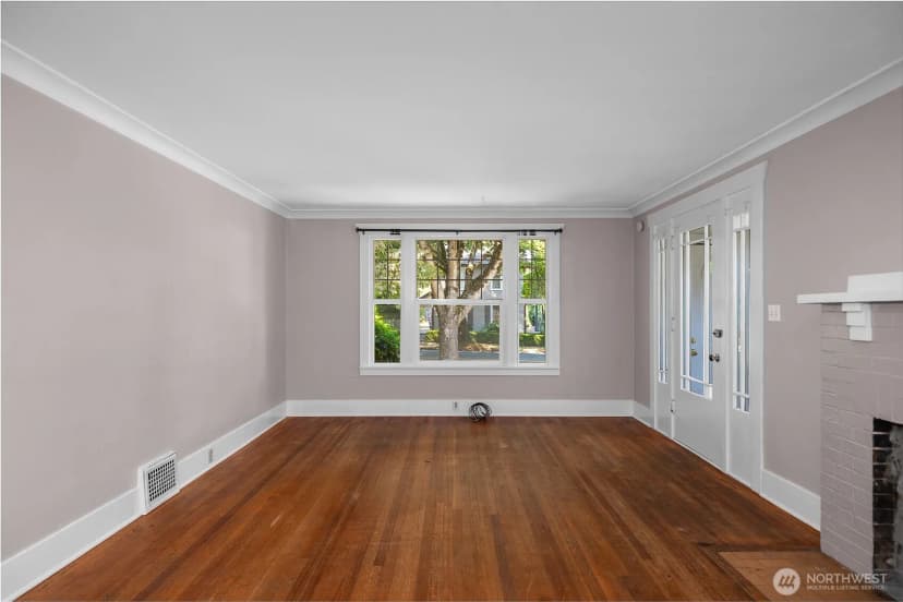 Property photo for 1612 Capitol Way S, Olympia photo 6