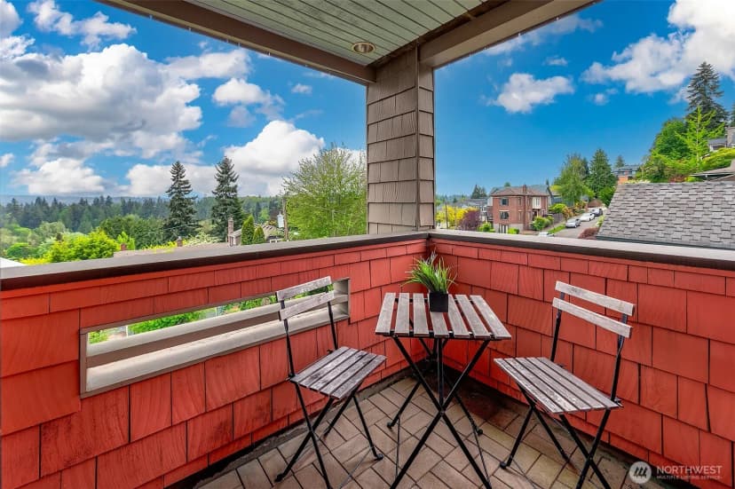 Property photo for 1259 23rd Avenue E, Seattle photo 20