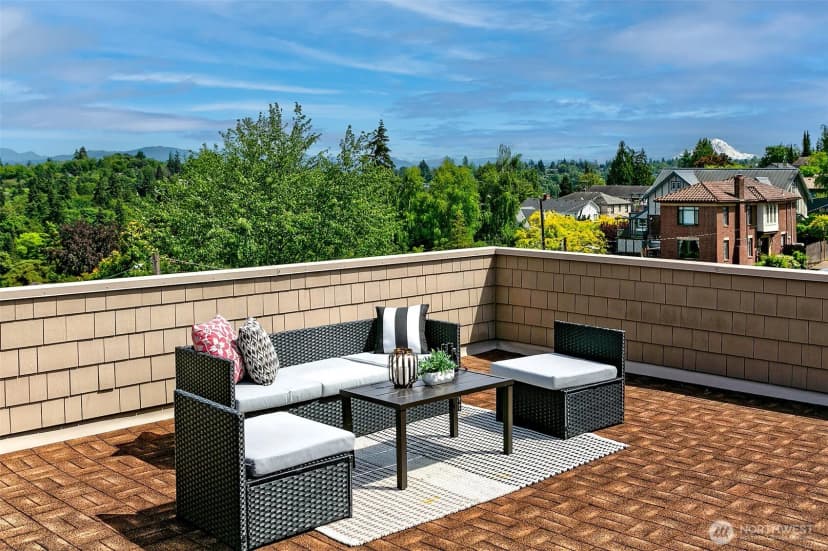 Property photo for 1259 23rd Avenue E, Seattle photo 31