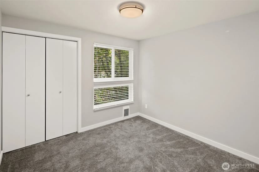 Property photo for 3055 80th Avenue Se #107, Mercer Island photo 15