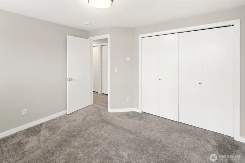 Property photo for 3055 80th Avenue Se #107, Mercer Island photo 14