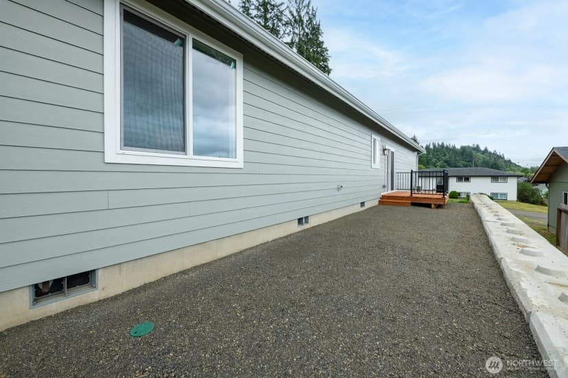 Property photo for 1122 Tecumseh Street, Aberdeen photo 21