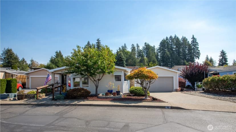 Property photo for 716 Dennis Street Se #43, Tumwater photo 2