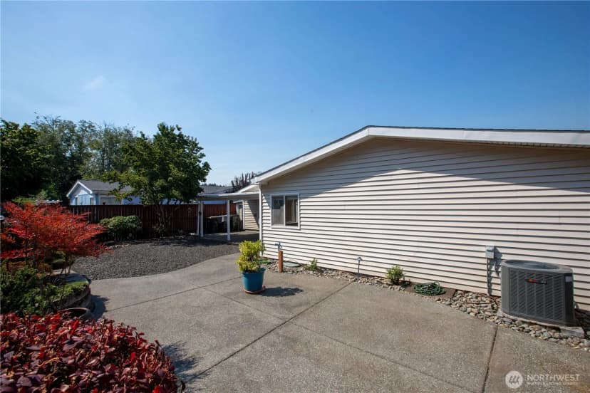 Property photo for 716 Dennis Street Se #43, Tumwater photo 34