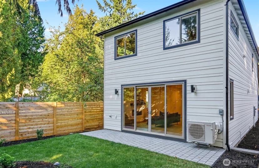 Property photo for 11249 108th Avenue Ne, Kirkland photo 35