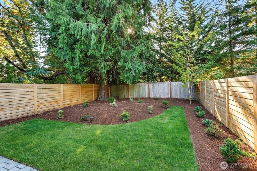 Property photo for 11249 108th Avenue Ne, Kirkland photo 37
