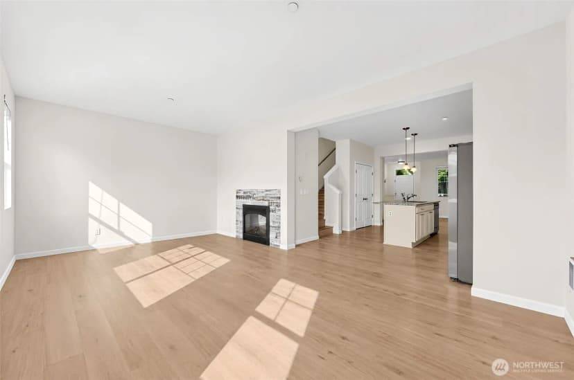 Property photo for 10715 Ross Road #c, Bothell photo 11