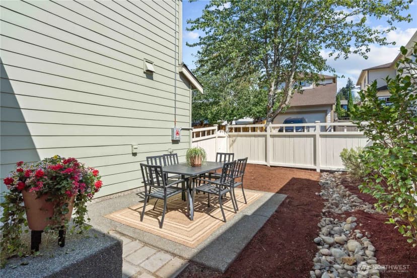 Property photo for 16850 164th Way Se, Renton photo 18