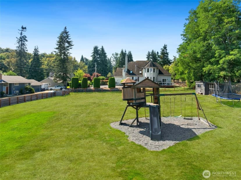 Property photo for 30005 21st Avenue Sw, Federal Way photo 36