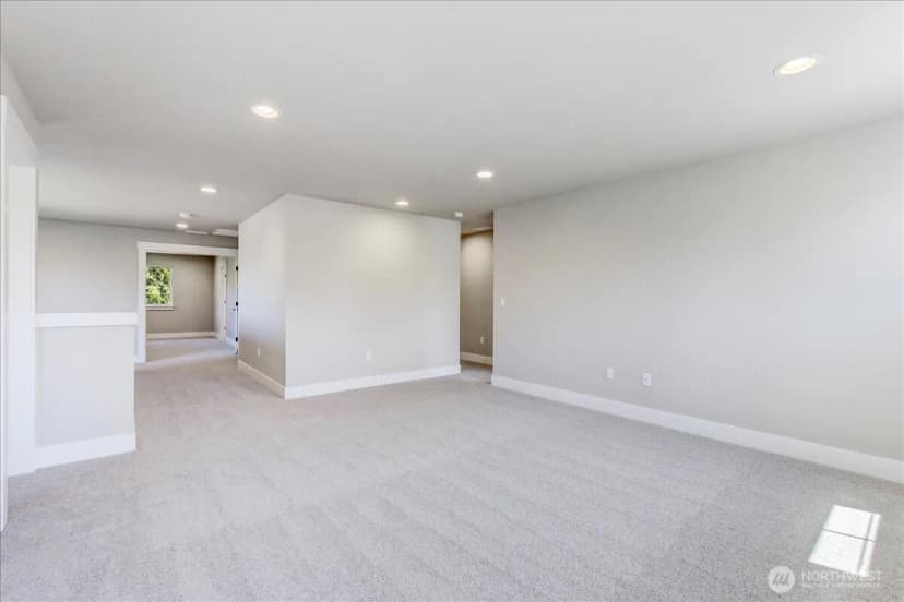 Property photo for 15528 2nd Place W #mg 15, Lynnwood photo 28